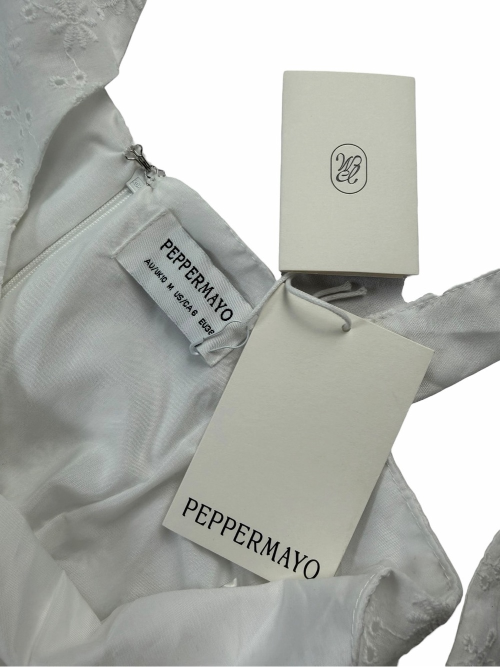 NWT Peppermayo Exclusive Women’s Floral Eyelet Alyssa Mini White Dress Size 6 - Picture 4 of 10